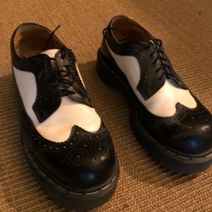 Doc Marten wing tip
